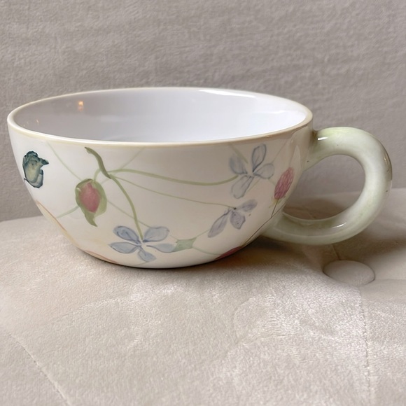 Tracy Porter Evelyn Teacup - Picture 1 of 4
